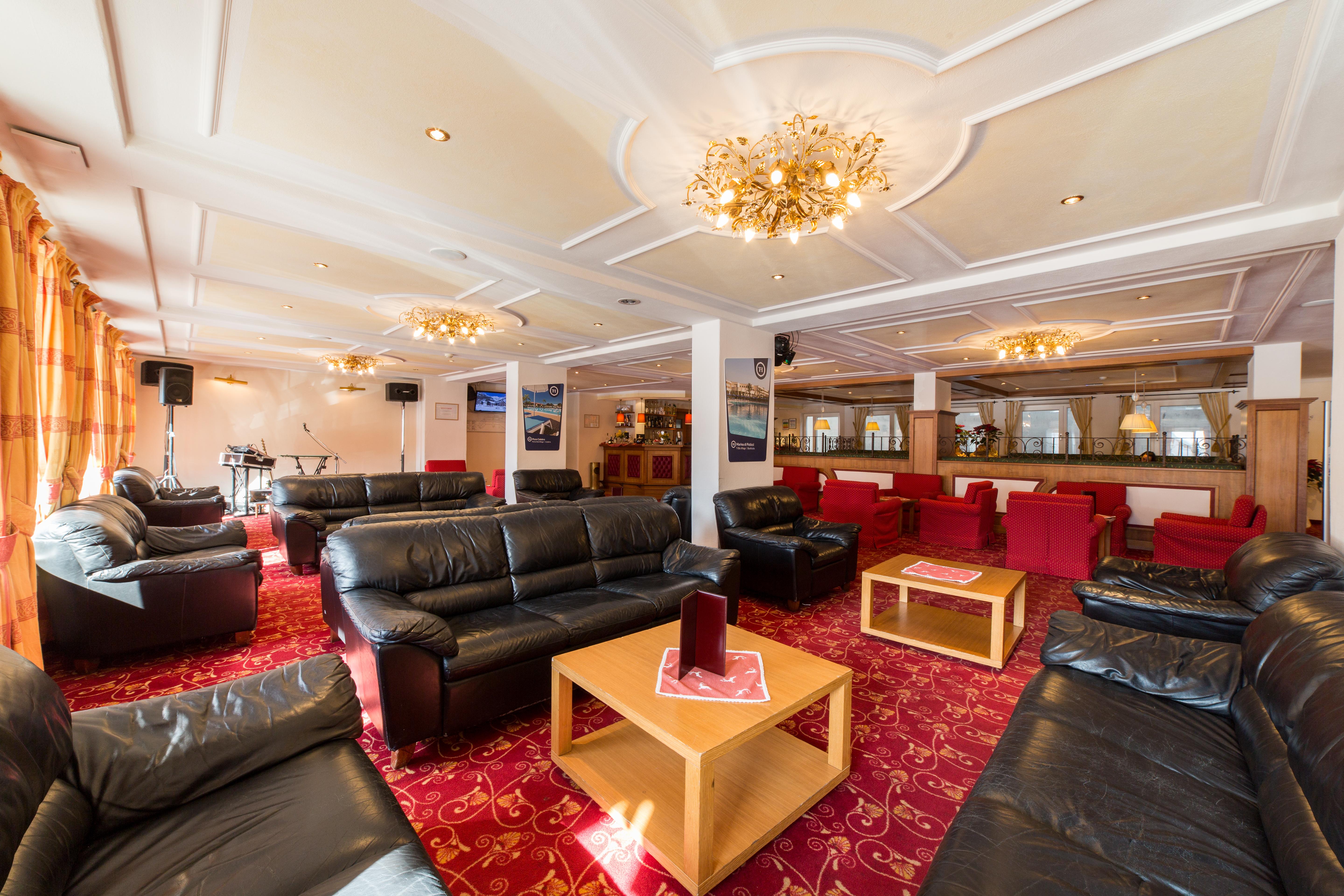 Th Corvara - Greif Hotel ภายนอก รูปภาพ