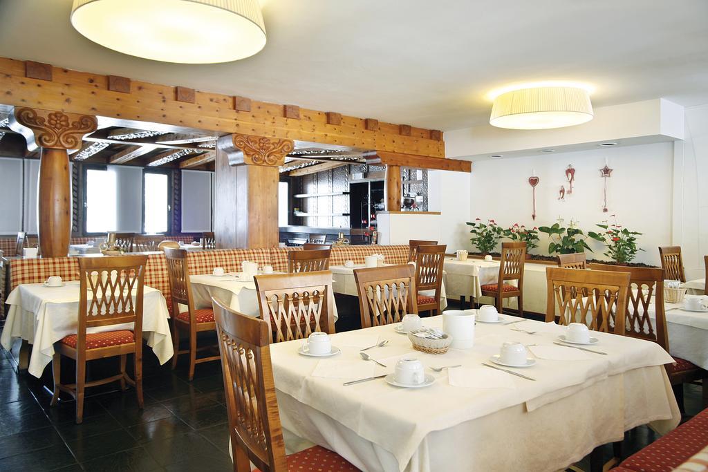 Th Corvara - Greif Hotel ภายนอก รูปภาพ